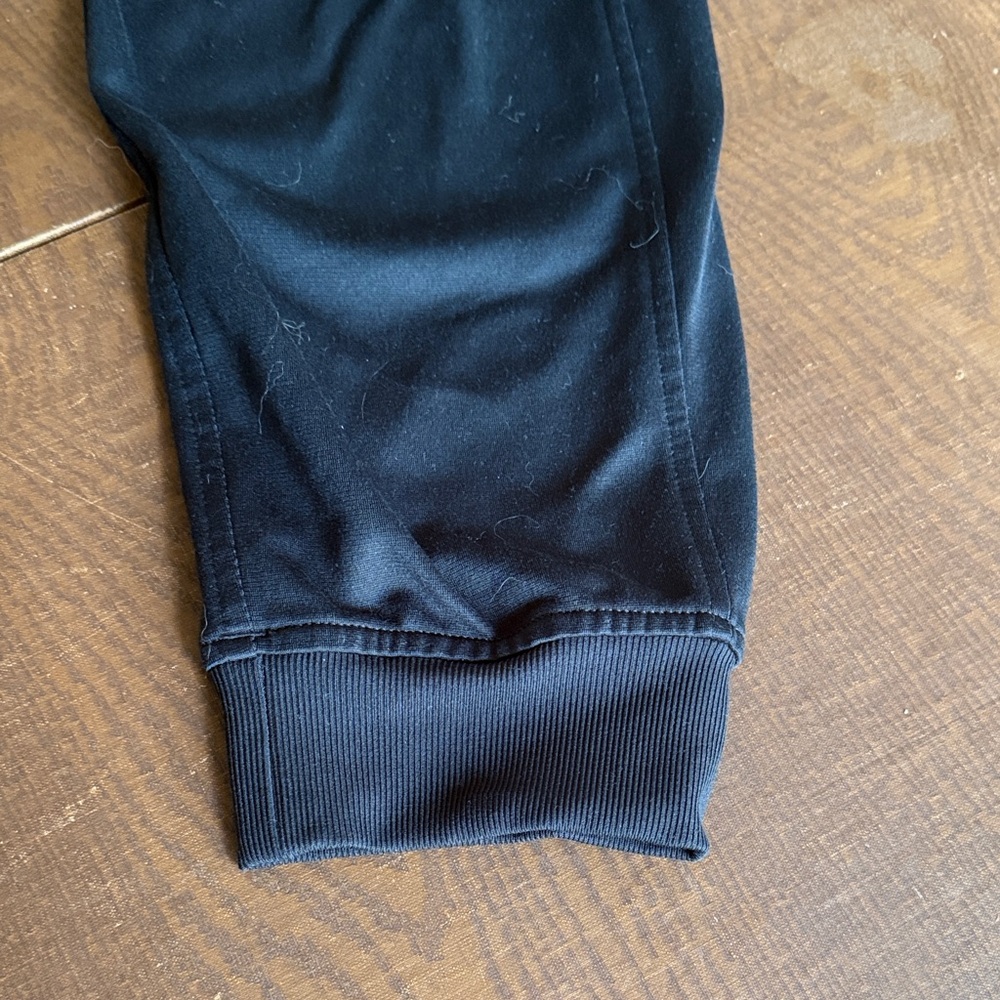 Under Armour Black Performance Track Pants - Picture 5 of 6